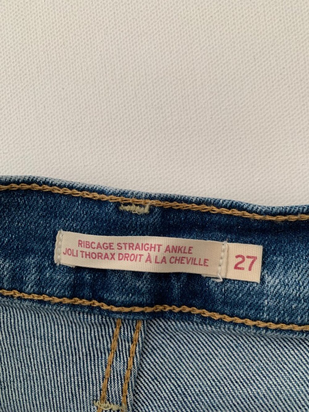 Levi's Ribcage Straight Ankle Jeans size 27 - Picture 8 of 11